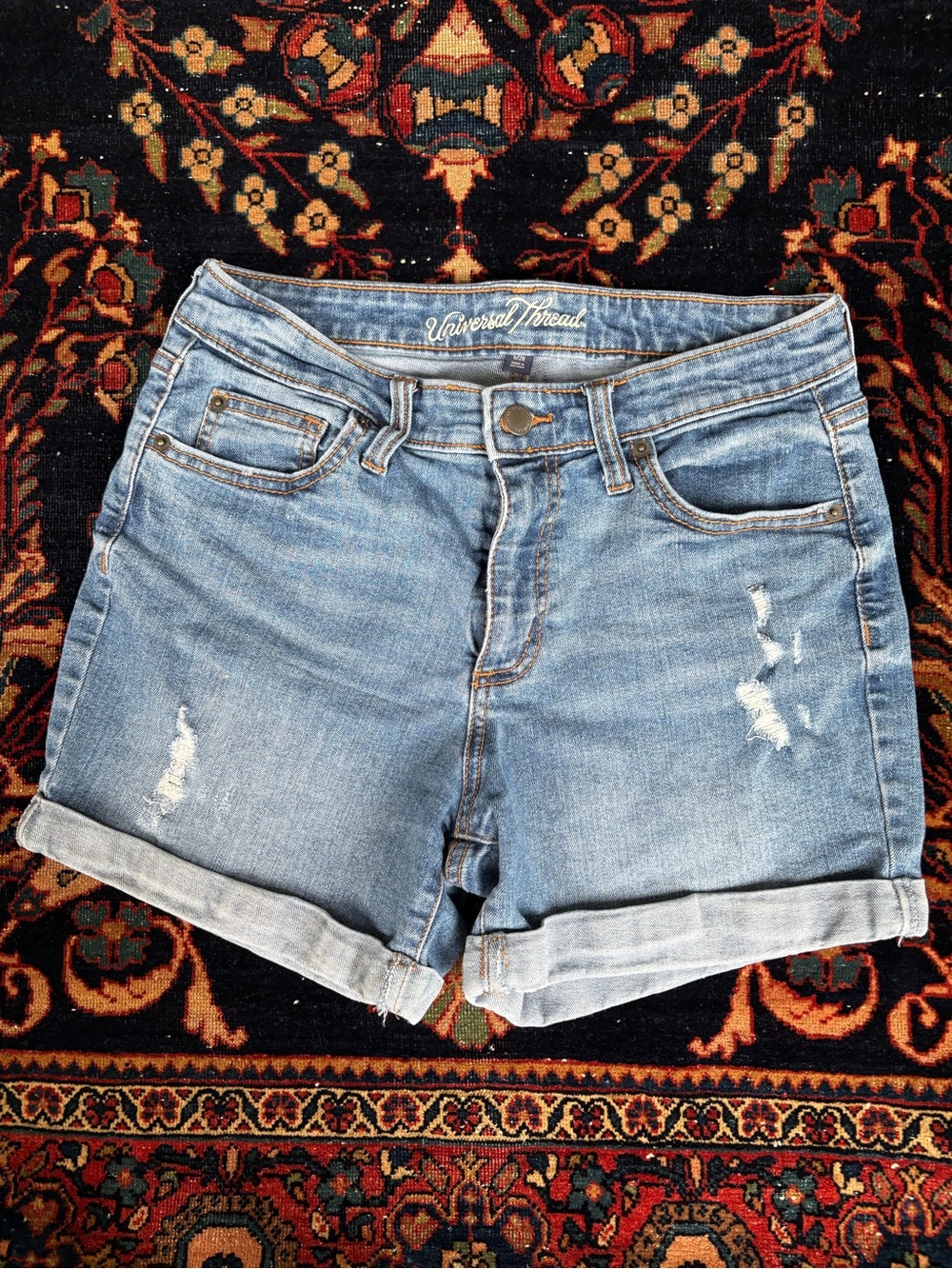 Universal Thread Mid-Rise Boyfriend Denim Shorts | Size 6/28